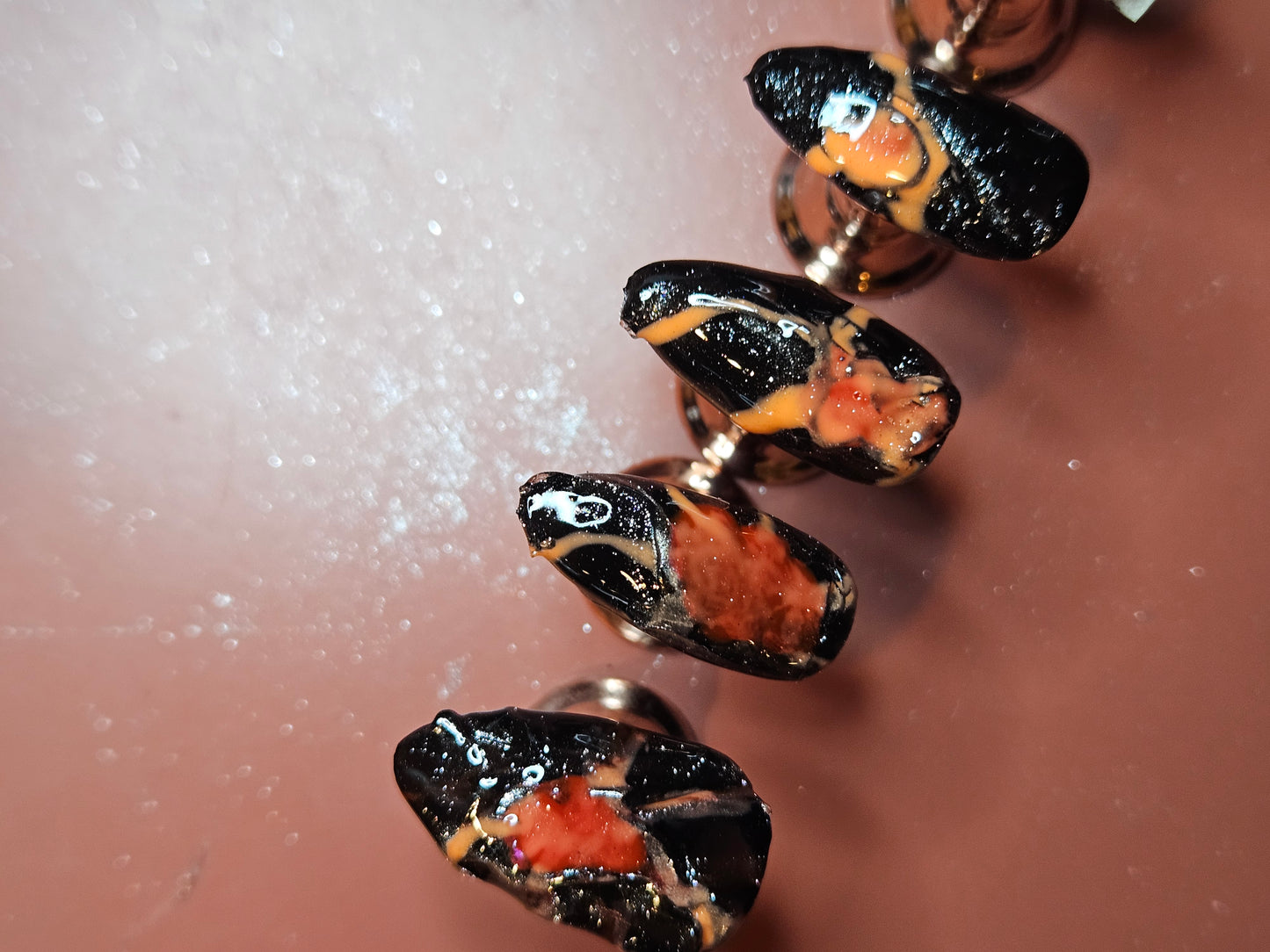 3D Molten Volcano Almond Shaped Press On Nail Set