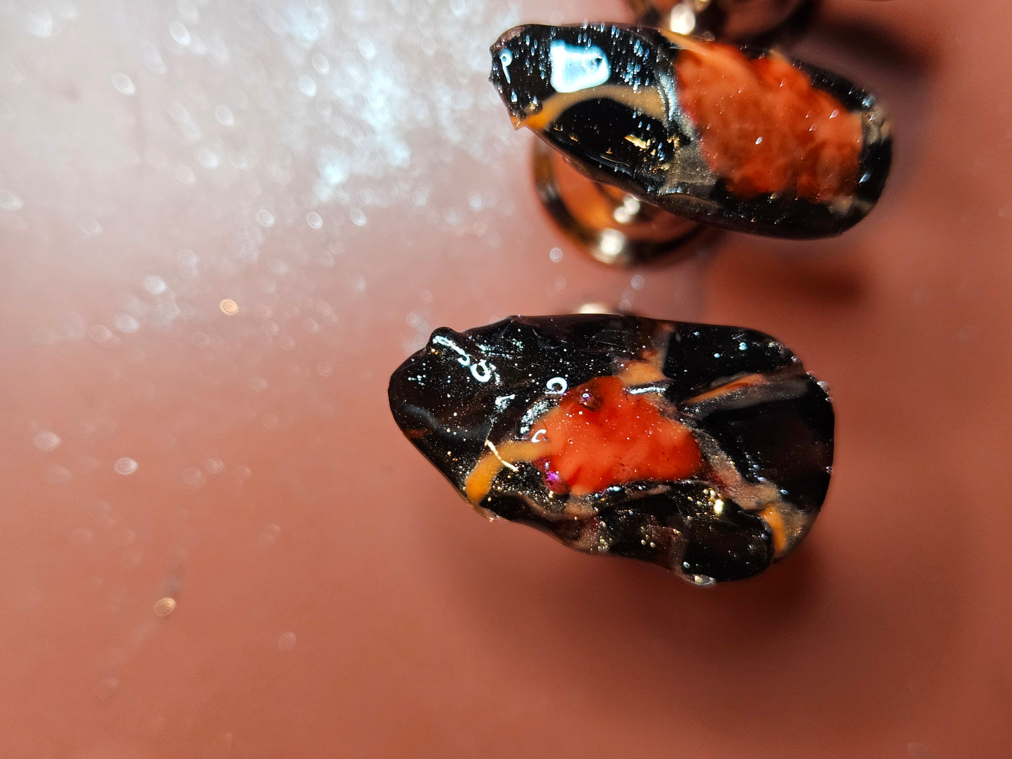 3D Molten Volcano Almond Shaped Press On Nail Set