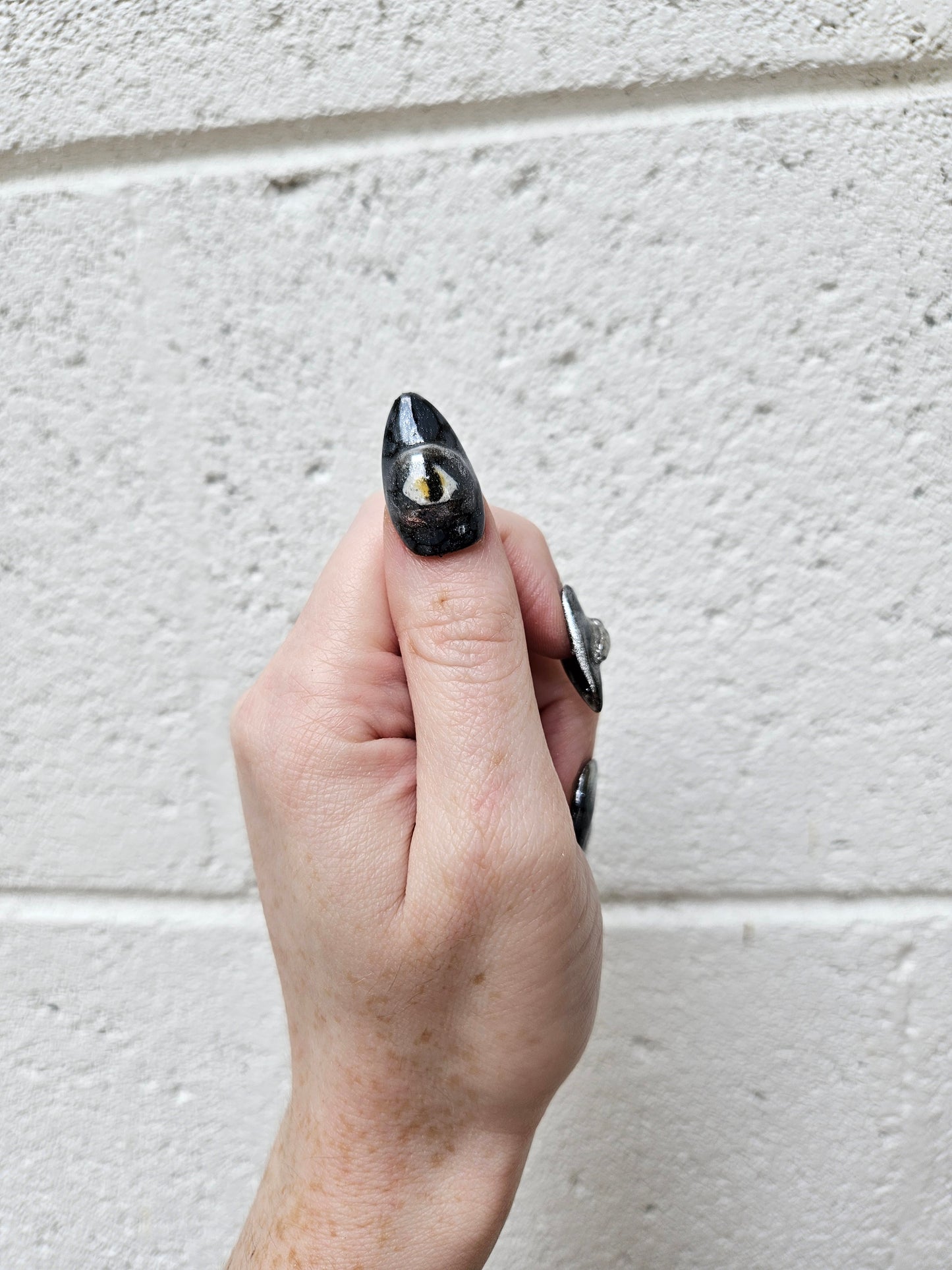 3D Dragon Eye Almond Shaped Press On Nail Set