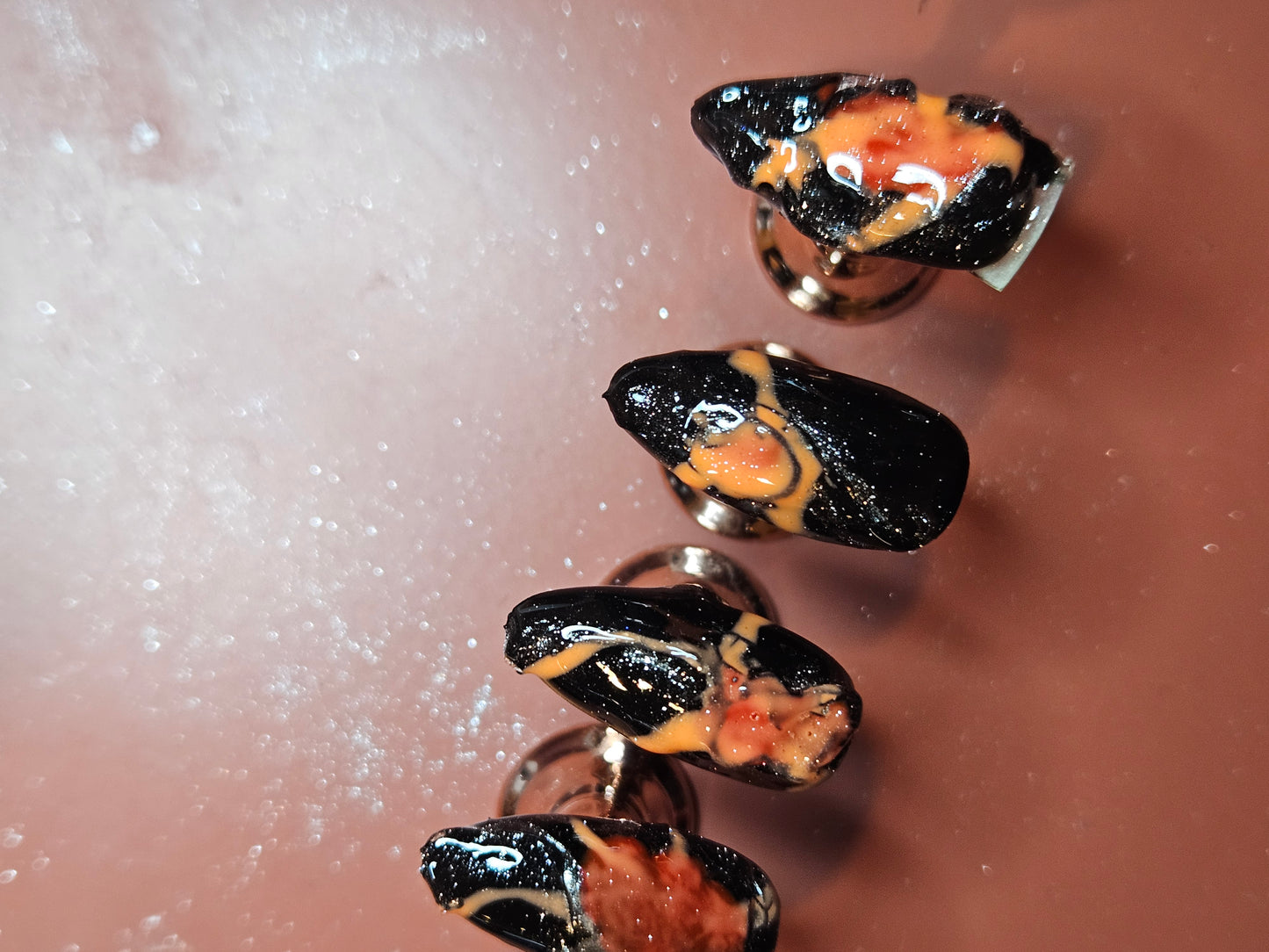 3D Molten Volcano Almond Shaped Press On Nail Set