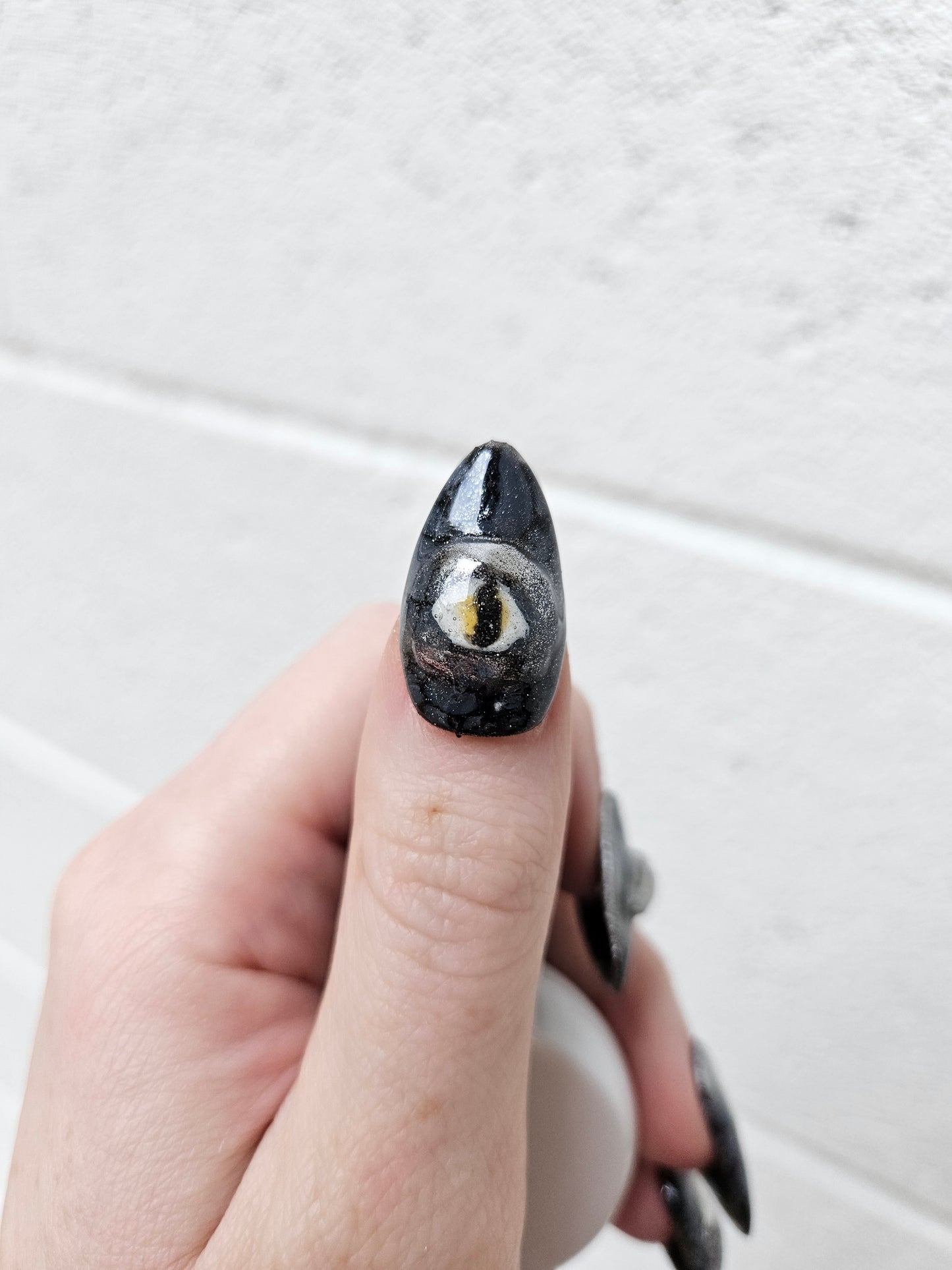 3D Dragon Eye Almond Shaped Press On Nail Set